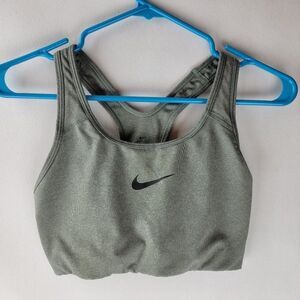 Nike Womens Size Medium Grey Dry Fit Razor Back Poly Spandex Sports Bra